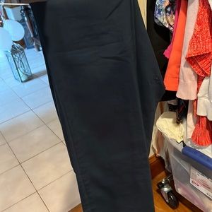 Express work pant, bottom hem came out.